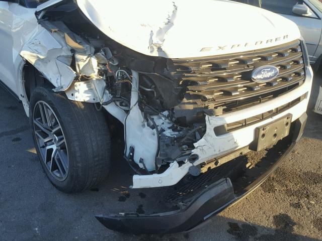 1FM5K8GT1GGC59432 - 2016 FORD EXPLORER S WHITE photo 9
