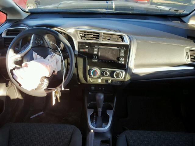 JHMGK5H53GX016568 - 2016 HONDA FIT LX Noir photo 9