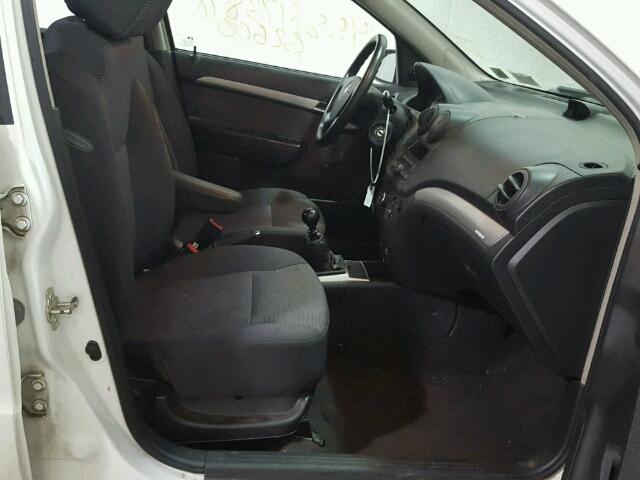 KL1TD5DE8BB229271 - 2011 CHEVROLET AVEO LS 白色 照片 5