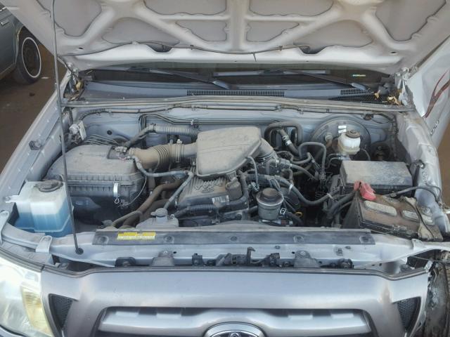 5TENX4CN1AZ679309 - 2010 TOYOTA TACOMA SILVER photo 7