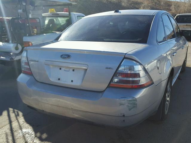 1FAHP24W28G175657 - 2008 FORD TAURUS SEL SILVER photo 4