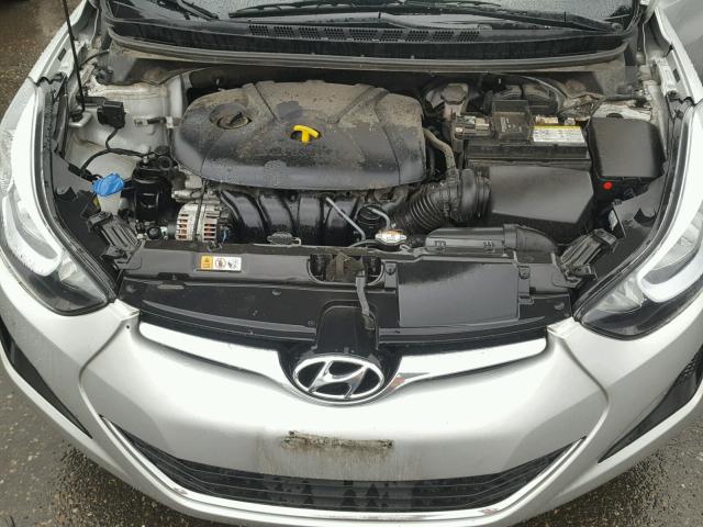 5NPDH4AE0GH698862 - 2016 HYUNDAI ELANTRA SE SILVER photo 7