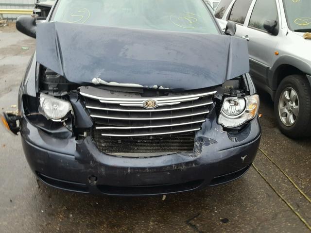 2A4GP54L07R210166 - 2007 CHRYSLER TOWN & COU BLUE photo 9