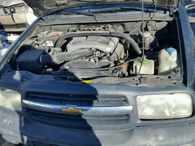 2CNBJ734726949323 - 2002 CHEVROLET TRACKER ZR GREEN photo 7