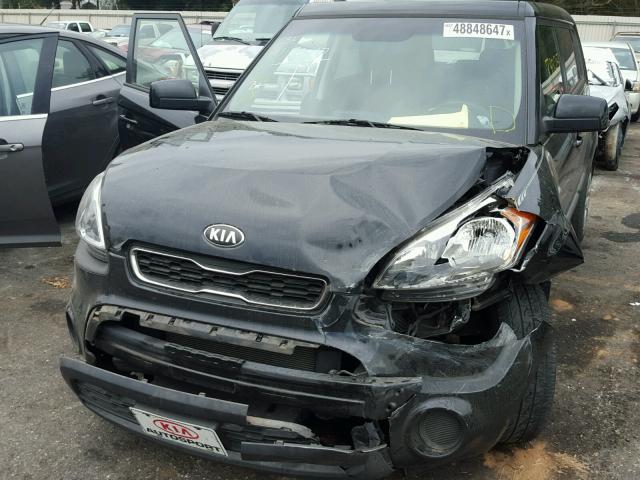 KNDJT2A54D7604214 - 2013 KIA SOUL BLACK photo 9