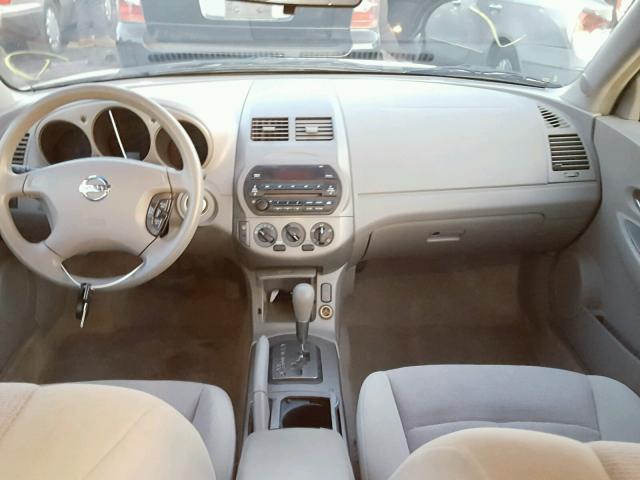 1N4AL11D12C713886 - 2002 NISSAN ALTIMA BAS GRAY photo 9