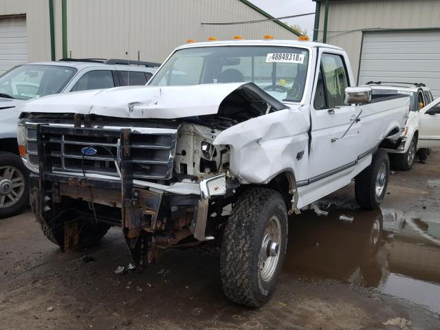 1FTHF26H5TLB46312 - 1996 FORD F250 WHITE photo 2