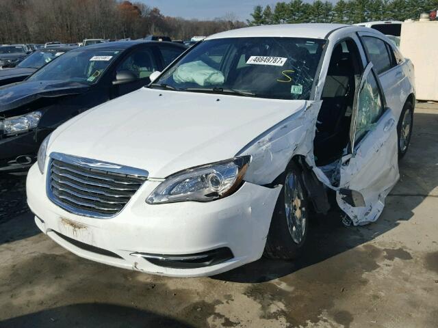 1C3CCBAB3EN168553 - 2014 CHRYSLER 200 LX WHITE photo 2