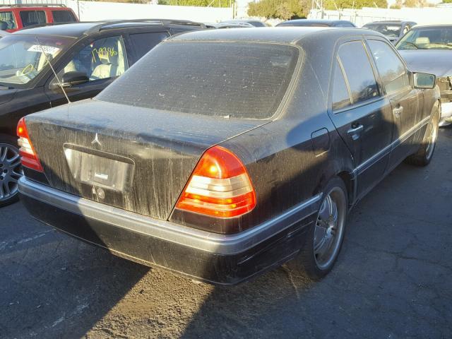 WDBHA23E5VA502506 - 1997 MERCEDES-BENZ C 230 BLACK photo 4