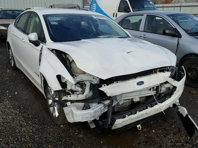 3FA6P0LU0HR381256 - 2017 FORD FUSION SE WHITE photo 1