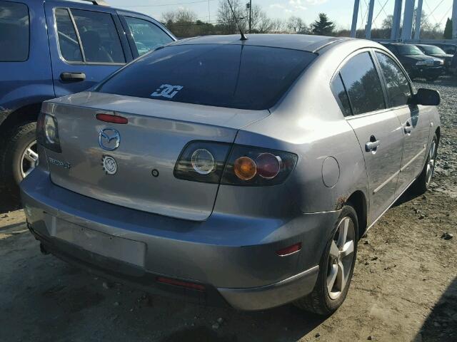 JM1BK323741211868 - 2004 MAZDA 3 S GRAY photo 4