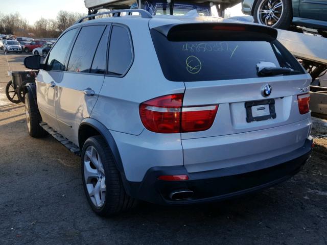 5UXFE83559L171936 - 2009 BMW X5 XDRIVE4 Silber Foto 3