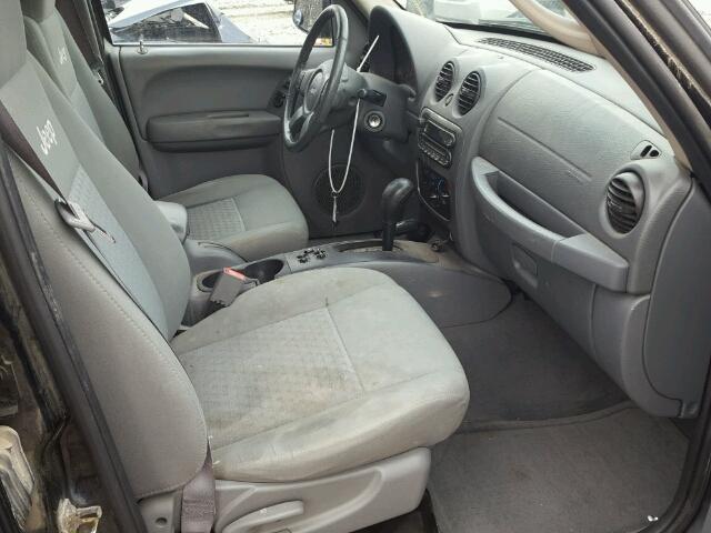 1J4GL38K45W686250 - 2005 JEEP LIBERTY RE 黑色 照片 5
