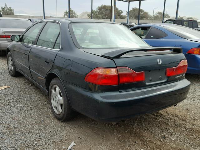 1HGCG1659WA050191 - 1998 HONDA ACCORD EX GREEN photo 3