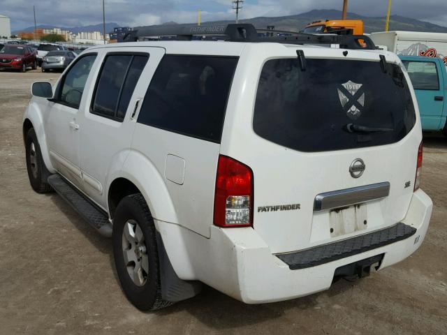 5N1AR18U36C603924 - 2006 NISSAN PATHFINDER WHITE photo 3