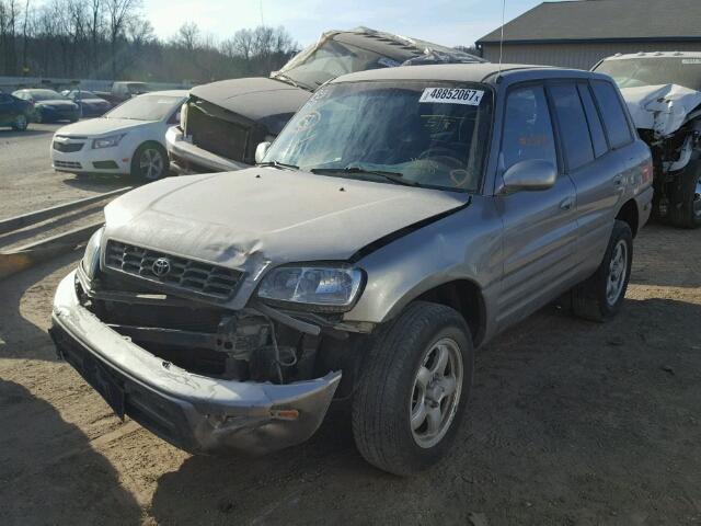JT3GP10V5X7061006 - 1999 TOYOTA RAV4 银色 照片 2