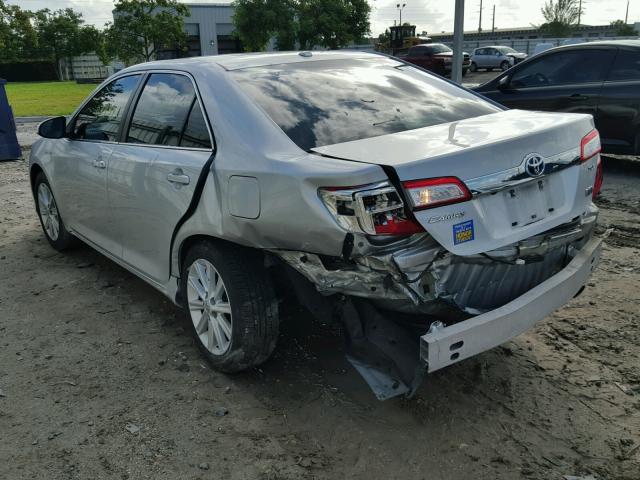 4T1BD1FK4CU057418 - 2012 TOYOTA CAMRY HYBR SILVER photo 3