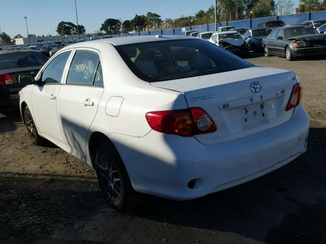 1NXBU40E49Z009768 - 2009 TOYOTA COROLLA BA WHITE photo 3