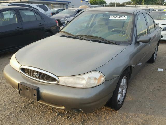 1FAFP66L7WK210169 - 1998 FORD CONTOUR LX GRAY photo 2