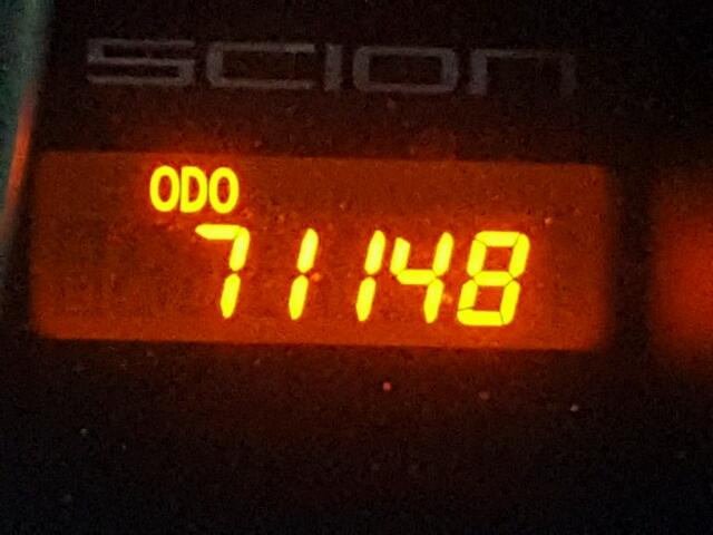 JTKJF5C74B3018424 - 2011 TOYOTA SCION TC 黑色 照片 8