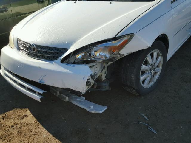 4T1BF30K62U022621 - 2002 TOYOTA CAMRY LE 白色 照片 9