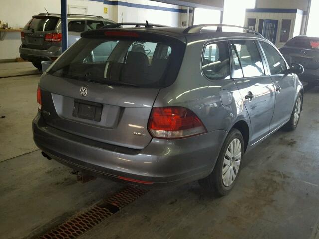 3VWPZ7AJ7BM614187 - 2011 VOLKSWAGEN JETTA S 灰色 照片 4