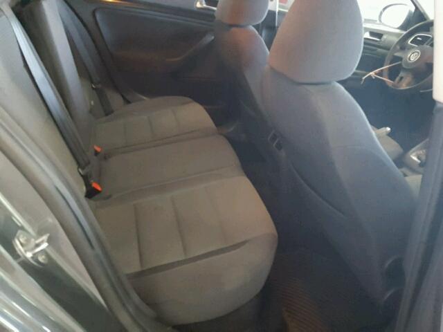 3VWPZ7AJ7BM614187 - 2011 VOLKSWAGEN JETTA S 灰色 照片 6