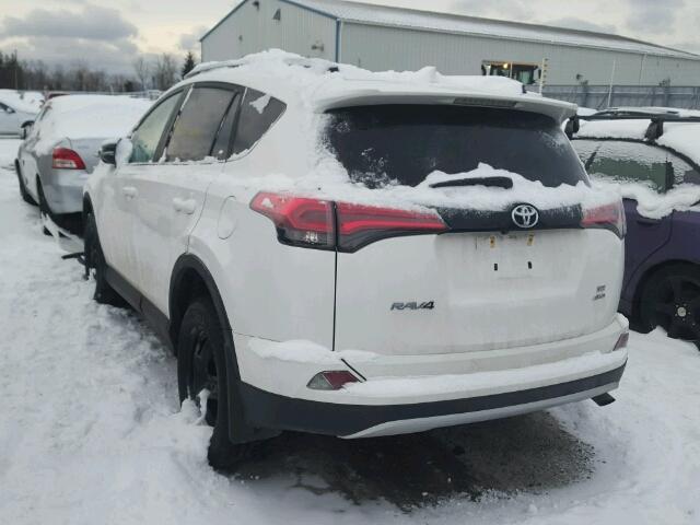 2T3JFREV9GW426691 - 2016 TOYOTA RAV4 SE WHITE photo 3