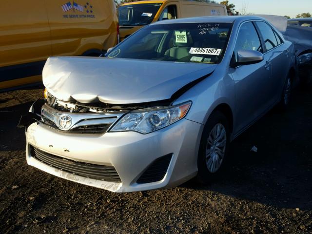 4T4BF1FK6DR279573 - 2013 TOYOTA CAMRY L GRAY photo 2