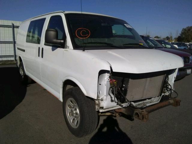 1GCUGADX0A1150504 - 2010 CHEVROLET EXPRESS G1 WHITE photo 1