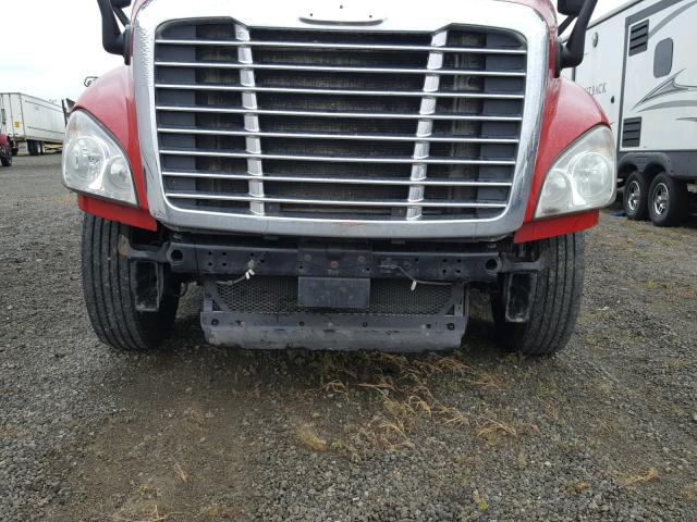 1FUJGLBG4CLBD8758 - 2012 FREIGHTLINER CASCADIA 1 RED photo 9