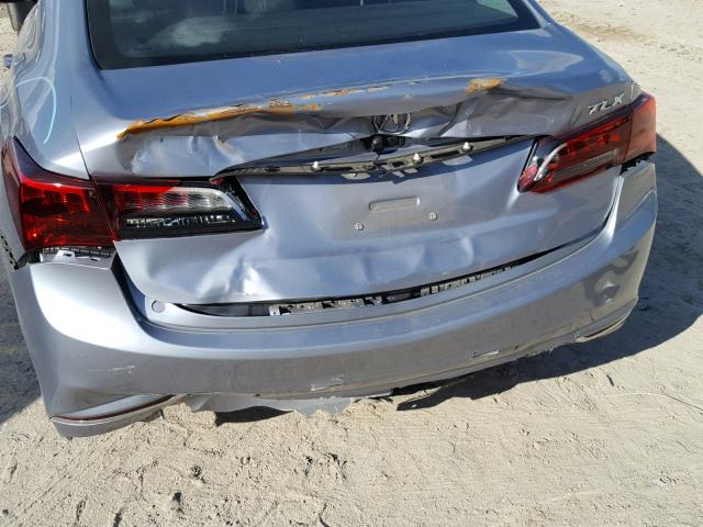 19UUB1F32GA013874 - 2016 ACURA TLX SILVER photo 9