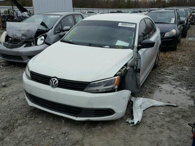 3VW2K7AJ6EM318922 - 2014 VOLKSWAGEN JETTA BASE WHITE photo 2