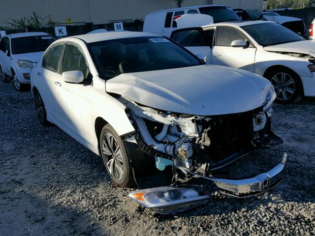 1HGCR2F51HA212088 - 2017 HONDA ACCORD SPO WHITE photo 1