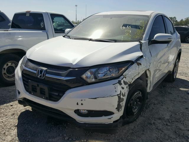 3CZRU5H50HM702170 - 2017 HONDA HR-V EX WHITE photo 2