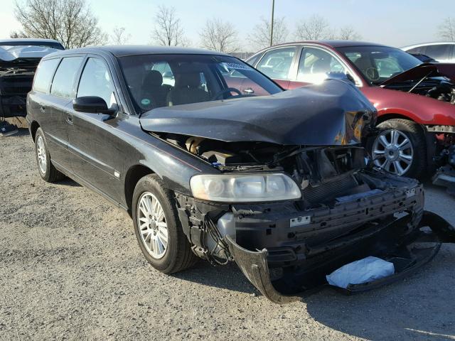 YV1SW612252462379 - 2005 VOLVO V70 BLACK photo 1