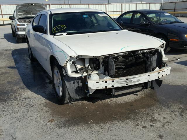 2B3KA43G58H272719 - 2008 DODGE CHARGER WHITE photo 1