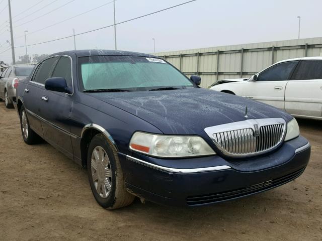 1LNHM83W44Y688660 - 2004 LINCOLN TOWN CAR U BLUE photo 1