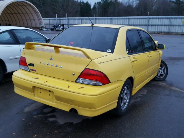 JA3AJ86E82U066051 - 2002 MITSUBISHI LANCER OZ YELLOW photo 4