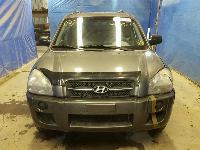 KM8JM12B17U560928 - 2007 HYUNDAI TUCSON GLS GRAY photo 9