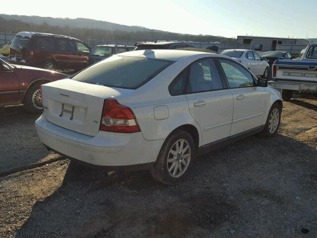 YV1MS682362181512 - 2006 VOLVO S40 T5 WHITE photo 4