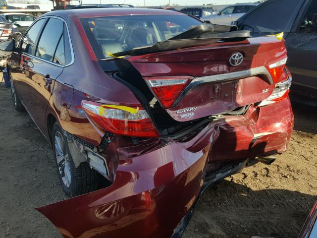 4T1BF1FK2HU681140 - 2017 TOYOTA CAMRY LE RED photo 3