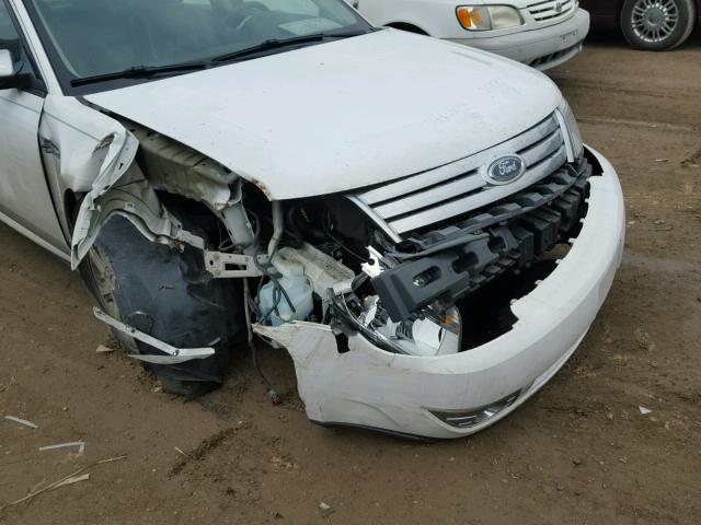 1FAHP25W28G127221 - 2008 FORD TAURUS LIM WHITE photo 9