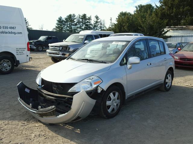 3N1BC13E39L350755 - 2009 NISSAN VERSA S SILVER photo 2