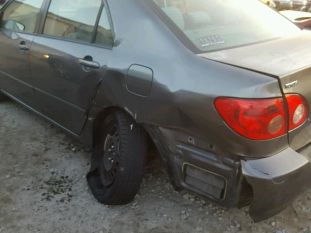 2T1BR30E15C552843 - 2005 TOYOTA COROLLA CE GRAY photo 9