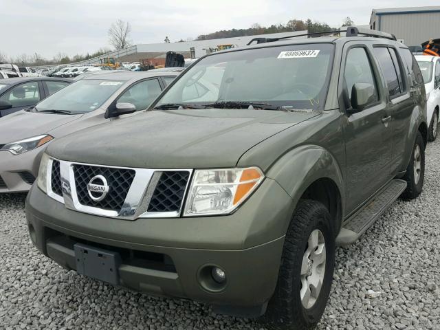 5N1AR18U95C728330 - 2005 NISSAN PATHFINDER GREEN photo 2