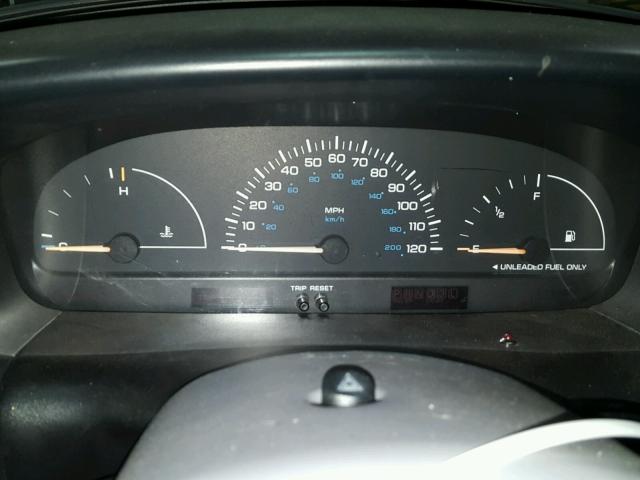 2C4GJ24G5YR746590 - 2000 CHRYSLER GRAND VOYA Gümüş foto 8