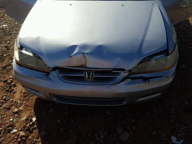 1HGCG22541A032217 - 2001 HONDA ACCORD EX SILVER photo 9