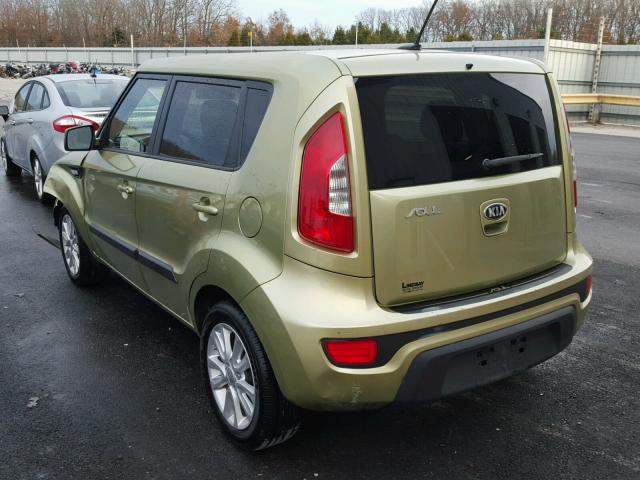 KNDJT2A51D7611153 - 2013 KIA SOUL GREEN photo 3