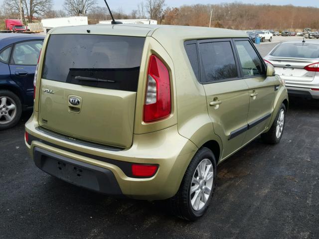 KNDJT2A51D7611153 - 2013 KIA SOUL GREEN photo 4